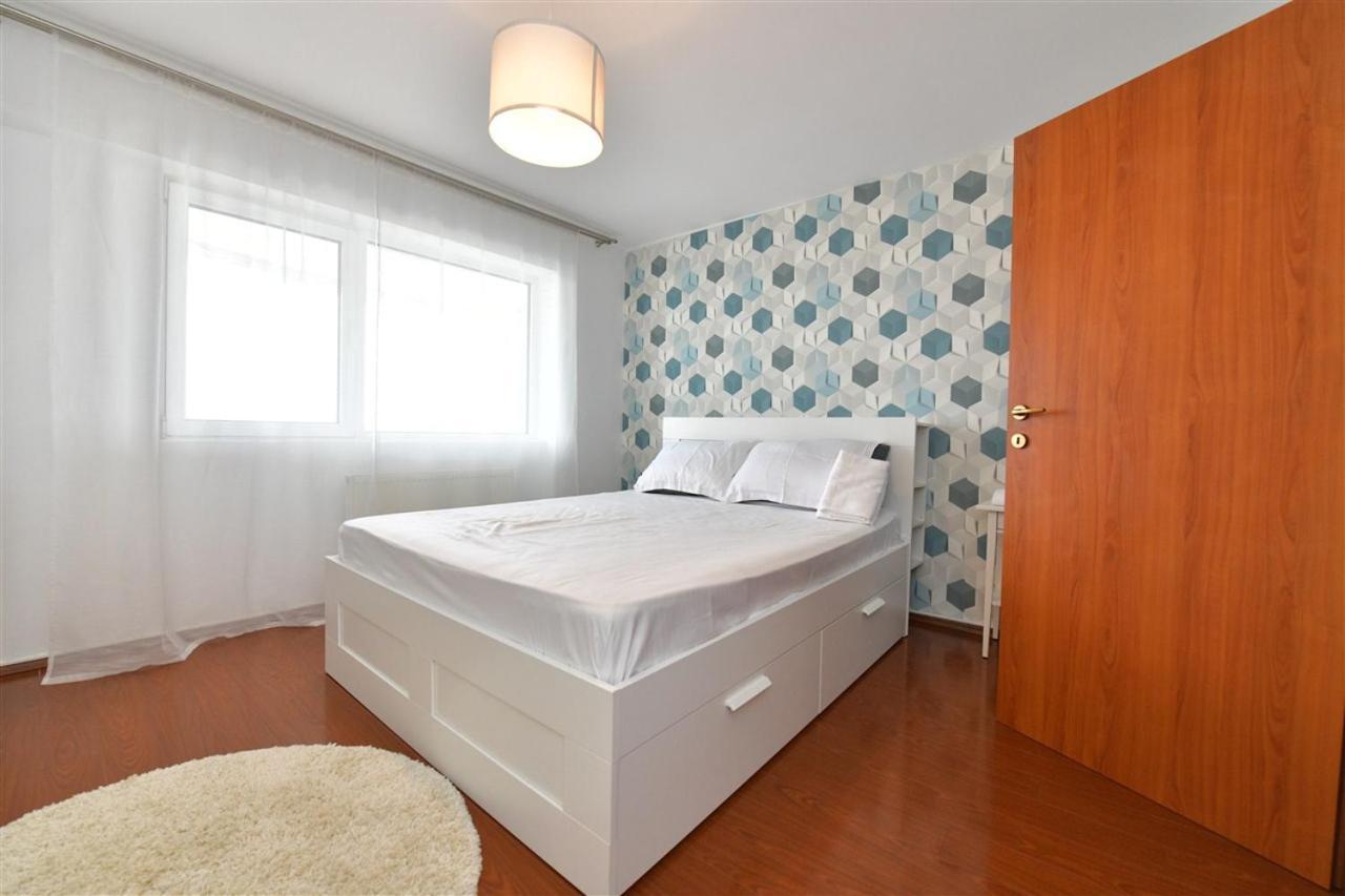Apartament Lux 1 Mai Pod Bukarest Eksteriør billede