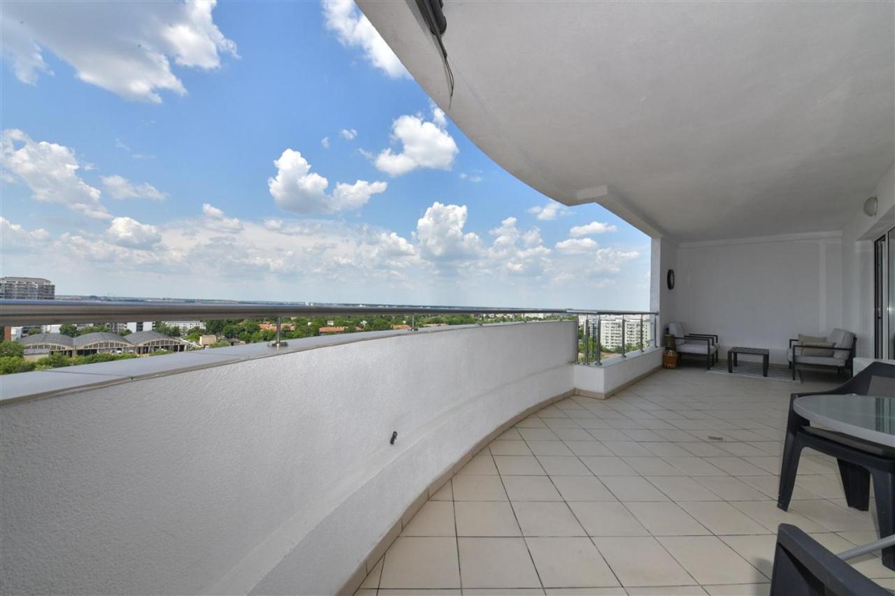 Apartament Lux 1 Mai Pod Bukarest Eksteriør billede
